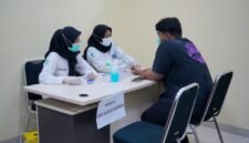Foto kegiatan cek kesehatan gratis mahasiswa UMY yang digelar oleh Kampus Sehat UMY dan UPTD Puskesmas Kasihan I

