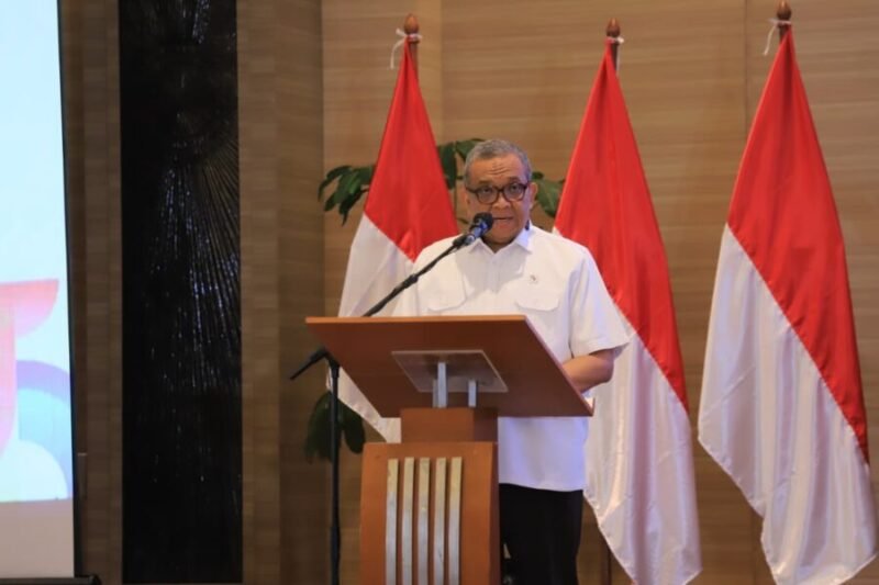 Wakil Menteri Ketenagakerjaan Afriansyah Noor memberikan sambutan dalam International Workshop on Industrial Hygiene di Jakarta