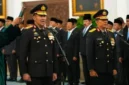 Jenderal Polisi Suyudi Ario Seto (kiri) dilantik sebagai Kapolri dan Komisaris Jenderal Polisi Wahyu Hadiningrat sebagai Wakapolri di Istana Negara, Jakarta, Kamis (1/10/2026). (Sekpres)
