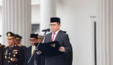 Andra Soni bertindak sebagai Inspektur Upacara pada Peringatan Hari Kesaktian Pancasila 2026 Tingkat Provinsi Banten di Lapangan Kantor Gubernur Banten