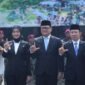 ihan Nurlela bersama Sekretaris Daerah Provinsi Lampung Marindo Kurniawan, Danrem 043/Gatam Brigjen TNI Sumarno Marjuki, serta jajaran terkait berfoto bersama usai Upacara Peringatan HUT ke-81 TNI.
