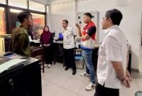 Pertemuan koordinasi dan diskusi antara perwakilan legislatif dan pihak-pihak terkait guna membahas teknis pengawasan BBM subsidi.