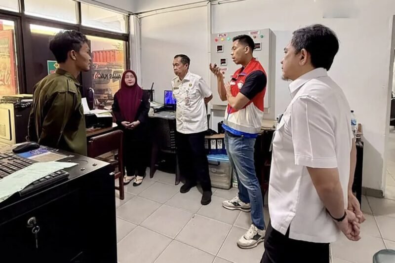 Pertemuan koordinasi dan diskusi antara perwakilan legislatif dan pihak-pihak terkait guna membahas teknis pengawasan BBM subsidi.