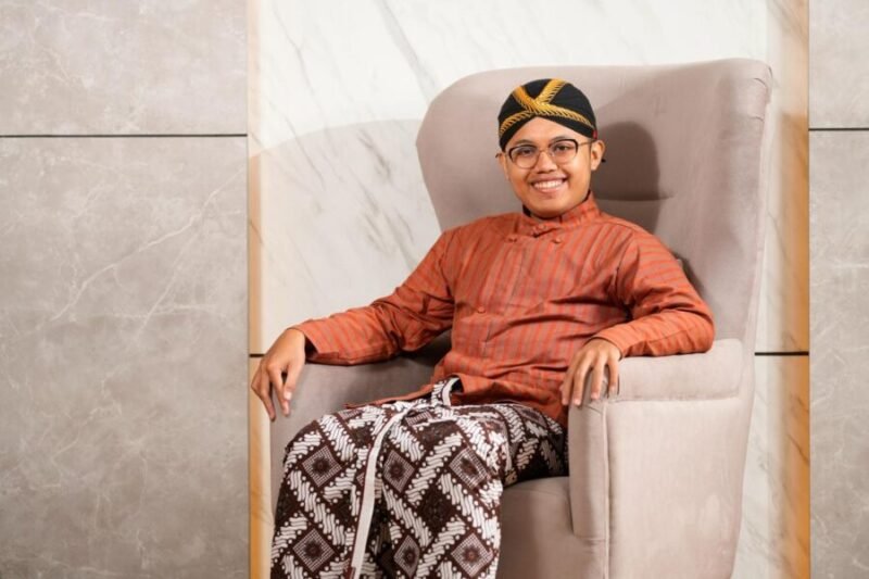 Foto mahasiswa HI UMY, Rahmat Naufal yang berhasil lolos dalam program AIYEP 2026