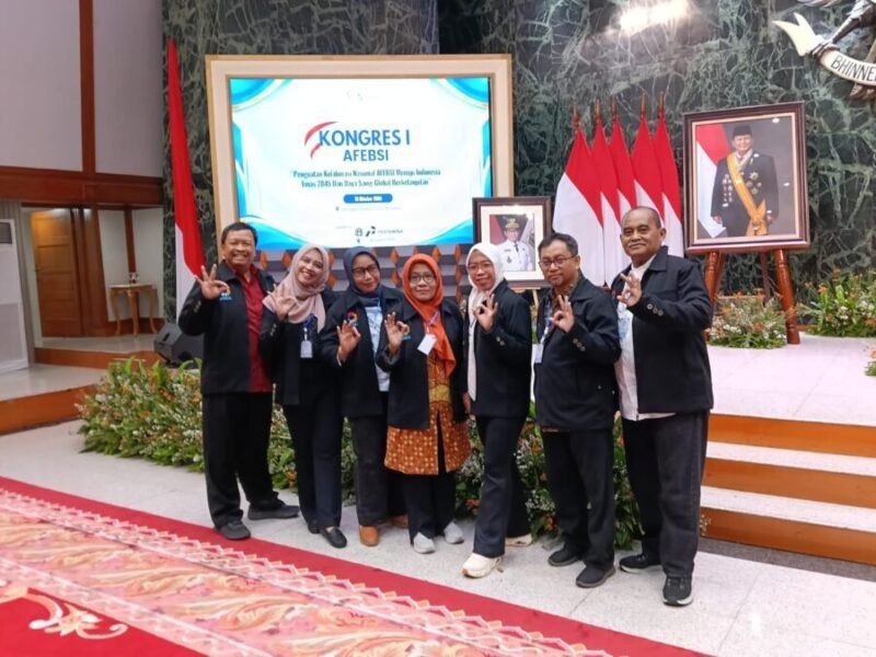 Delegasi DPD AFEBSI DIY dalam Kongres 1 AFEBSI