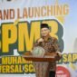 Foto Rektor UMY dalam sambutan peluncuran penerimaan murid baru SMP MSUS di Gedung SD MSUS, Gatak